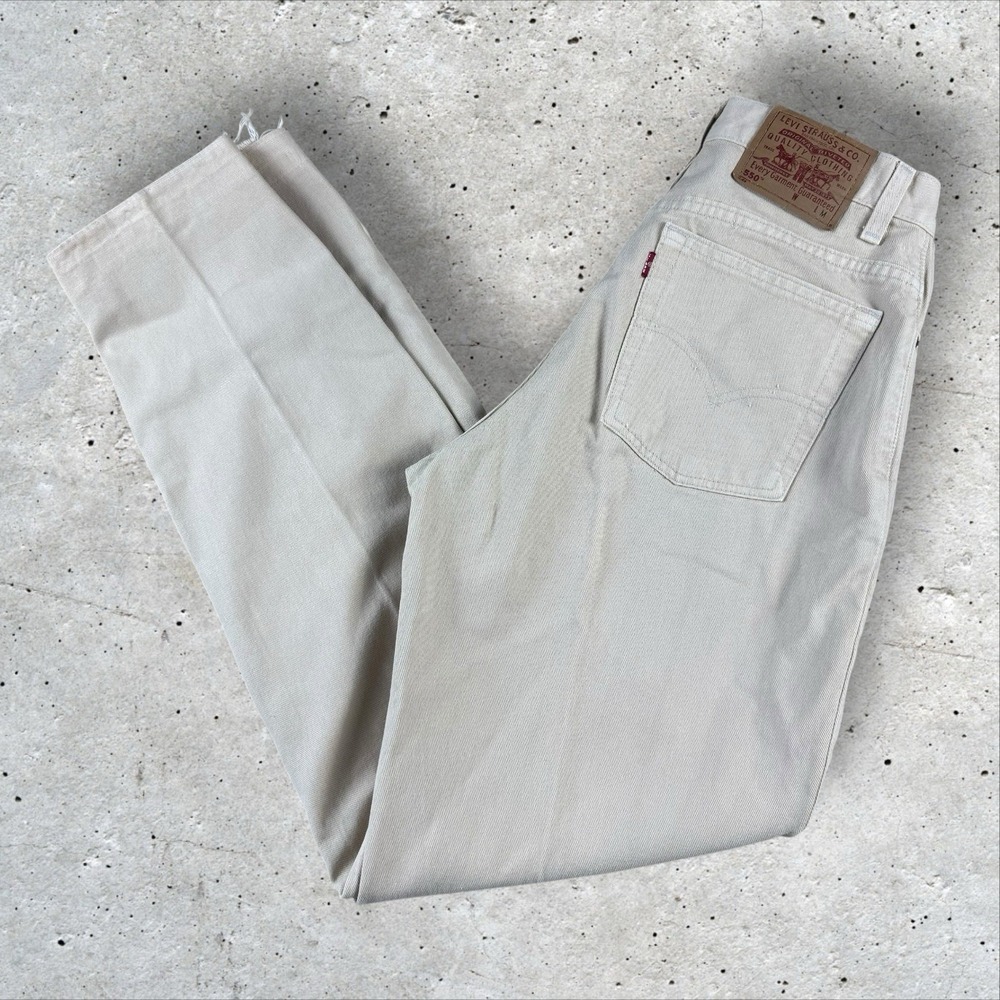 Vintage Levi's 550 Womens 12 30x32 Jeans Relaxed Fit Tapered Leg Beige Denim USA